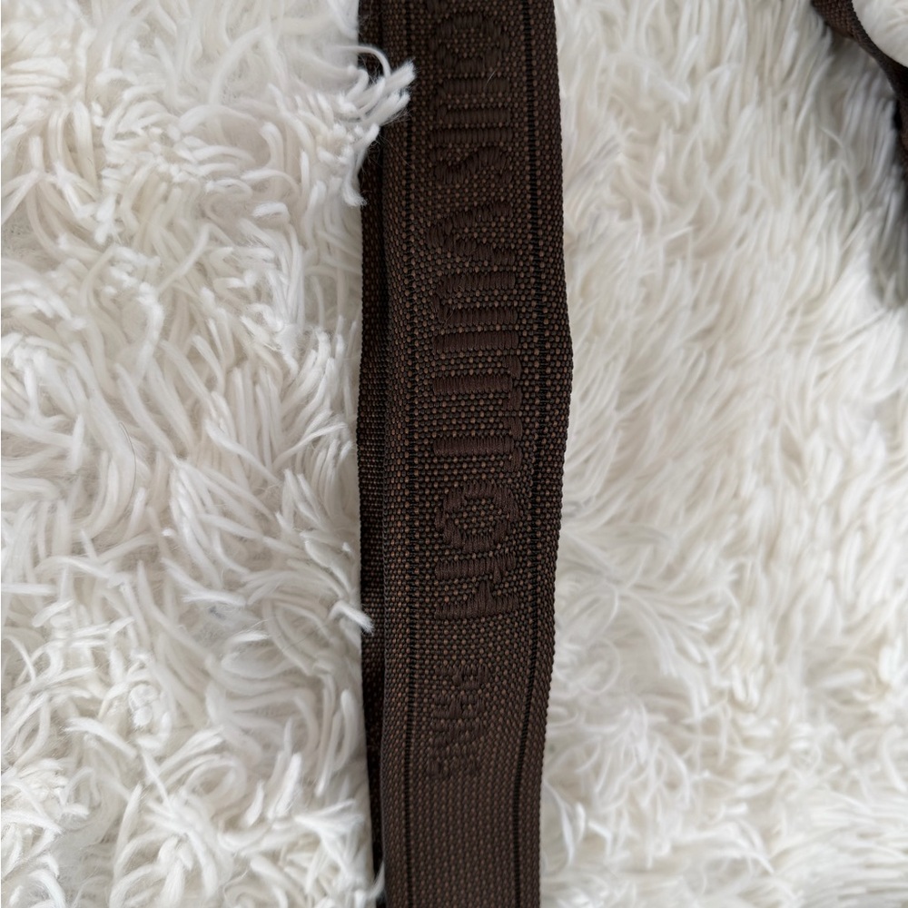 Louis Vuitton vintage elastic and leather luggage straps (set of 3) - Picture 8 of 9